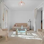 Domaine Des Oliviers - Les Borrels Holiday home