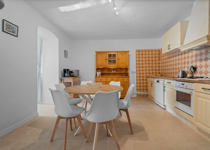 Domaine Des Oliviers - Les Borrels Hébergement de vacances